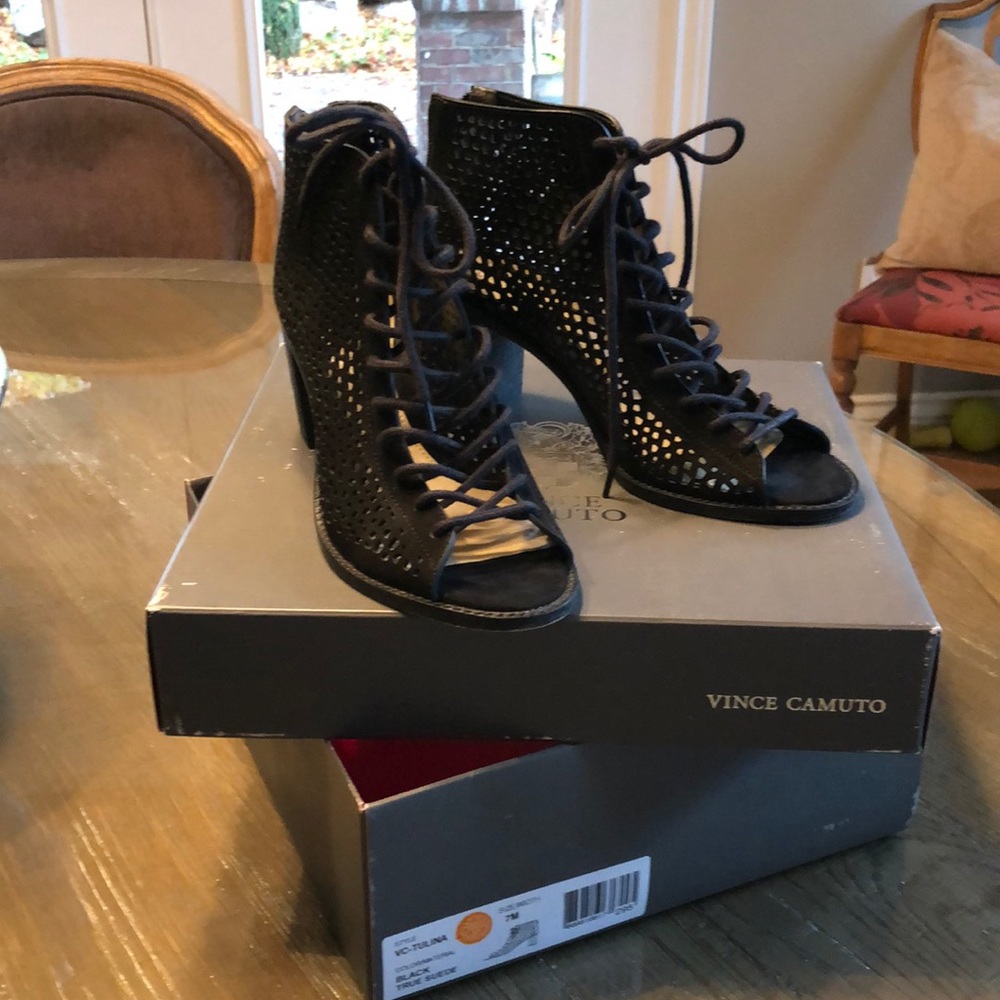 Vince Camino size 7 sandal. Black suede with 2 1/2 inch heel like new.